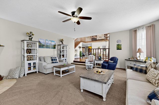 1407 VALLEY VIEW Drive SW, Los Lunas, NM 87031