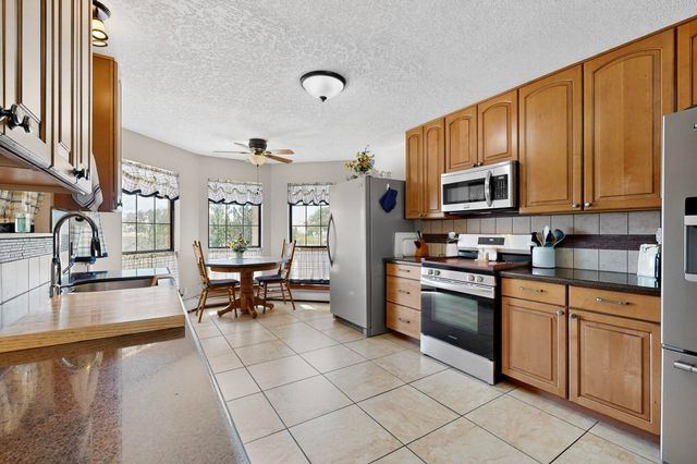 1407 VALLEY VIEW Drive SW, Los Lunas, NM 87031