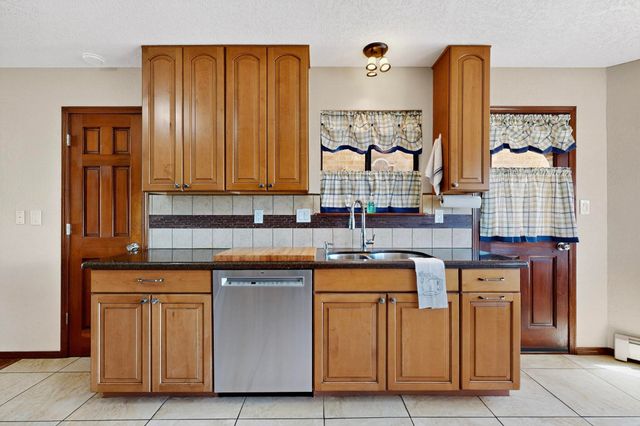 1407 VALLEY VIEW Drive SW, Los Lunas, NM 87031