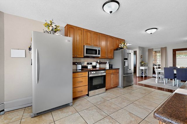 1407 VALLEY VIEW Drive SW, Los Lunas, NM 87031