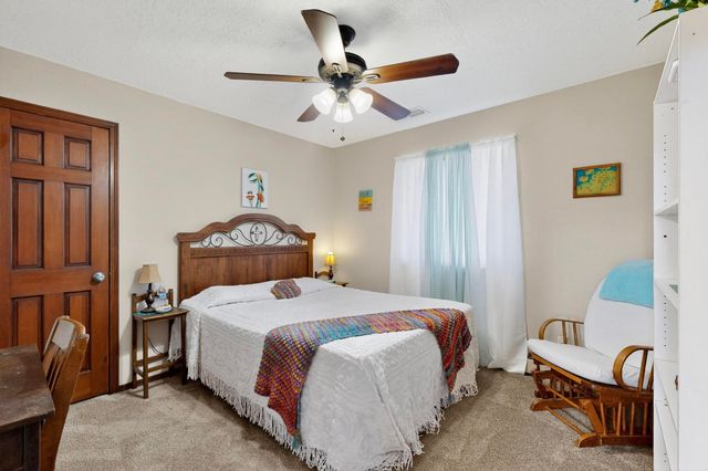 1407 VALLEY VIEW Drive SW, Los Lunas, NM 87031