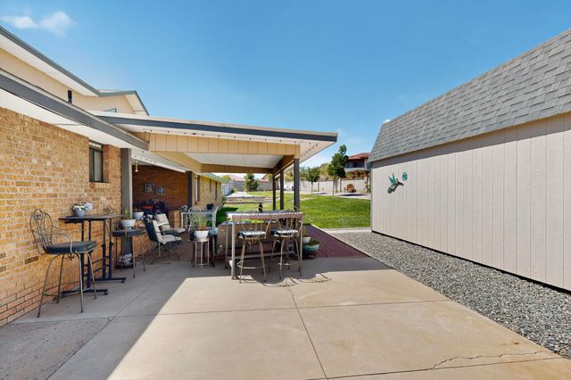 1407 VALLEY VIEW Drive SW, Los Lunas, NM 87031