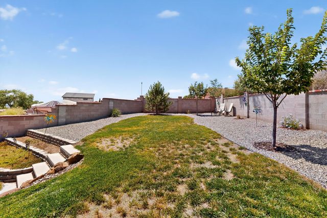 1407 VALLEY VIEW Drive SW, Los Lunas, NM 87031