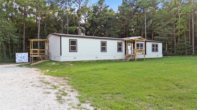 263 Robinson Creek Road, Huntsville, TX 77340