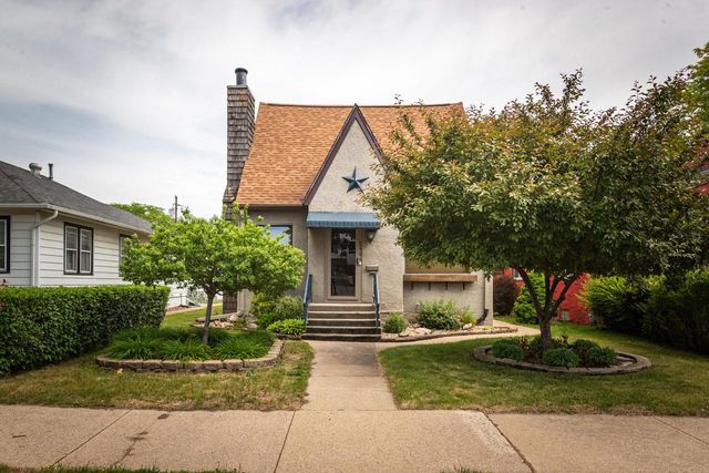 2406 Wood STREET, La Crosse, WI 54603