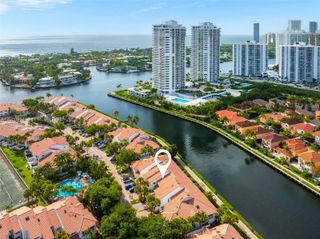 3748 NE 209th Ter, Aventura, FL 33180