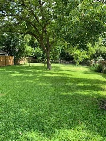 612 E Orange Street, Sherman, TX 75090