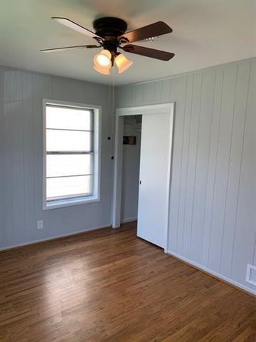 612 E Orange Street, Sherman, TX 75090