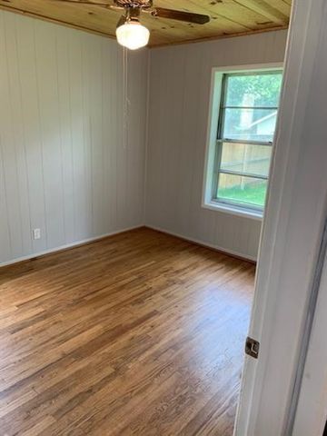 612 E Orange Street, Sherman, TX 75090