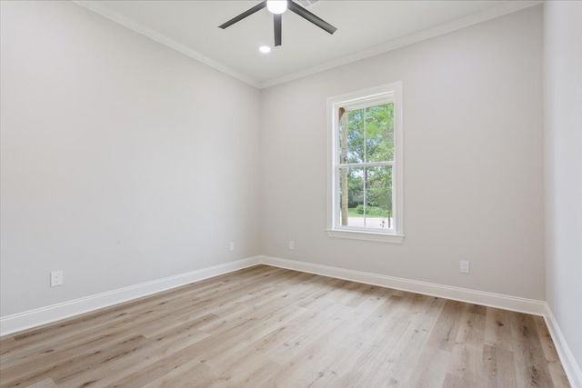 107 N Jena Street, Riesel, TX 76682