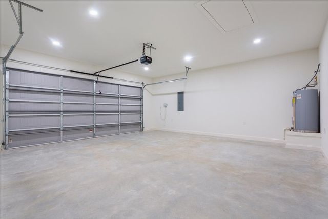 107 N Jena Street, Riesel, TX 76682