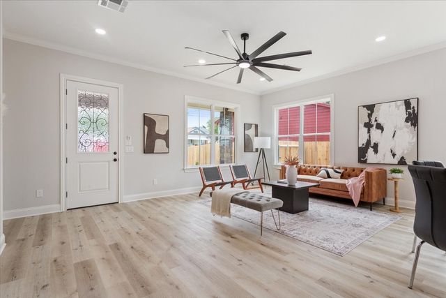 107 N Jena Street, Riesel, TX 76682