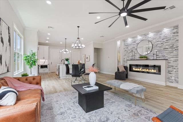 107 N Jena Street, Riesel, TX 76682