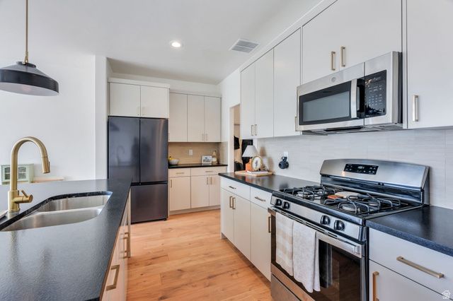 985 S 950 W, American Fork, UT 84003