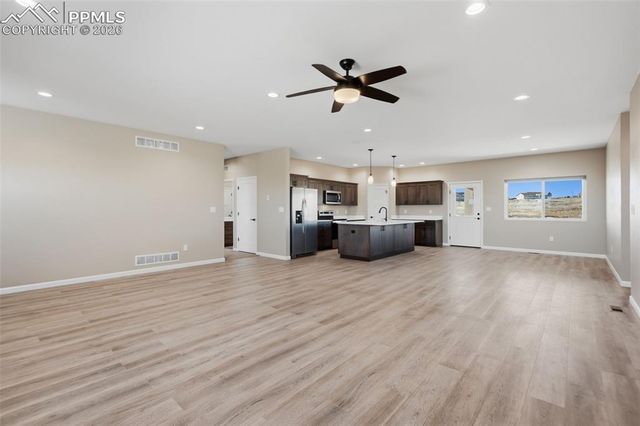 1619 N Calle Rosa Drive, Pueblo, CO 81007