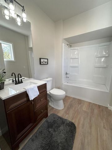 119 W 13TH STREET, Kaukauna, WI 54130