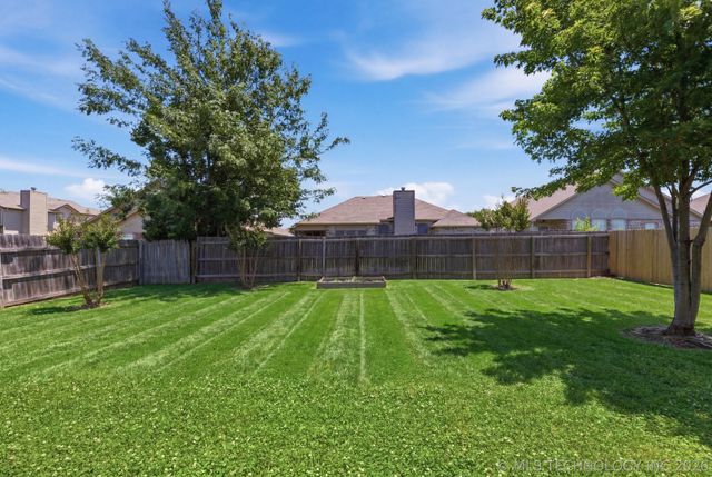 4617 S 194th East Avenue, Broken Arrow, OK 74014