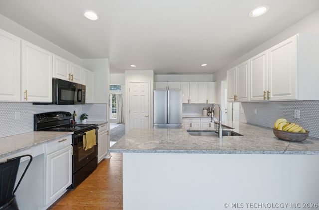 4617 S 194th East Avenue, Broken Arrow, OK 74014