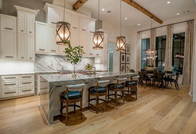 4106 Aberdeen Way, Houston, TX 77025