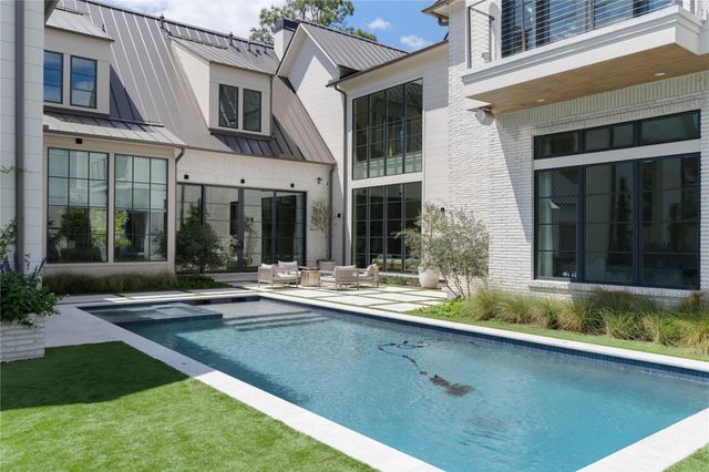 4106 Aberdeen Way, Houston, TX 77025