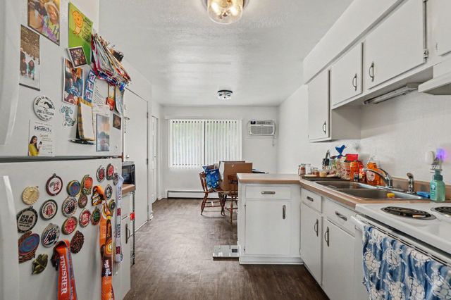12 Maxwell Street, Hebron, IN 46341