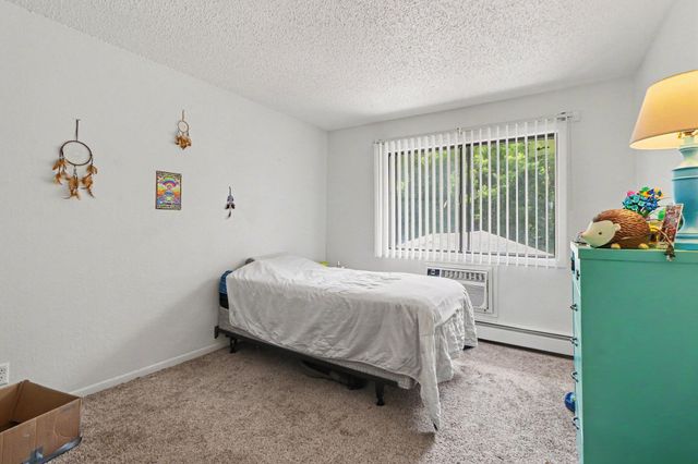 12 Maxwell Street, Hebron, IN 46341