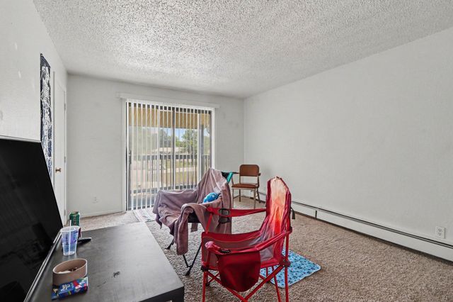 12 Maxwell Street, Hebron, IN 46341