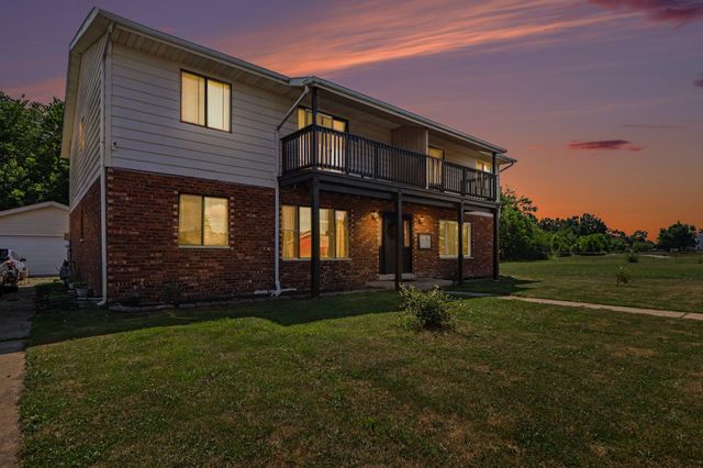 12 Maxwell Street, Hebron, IN 46341