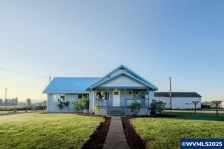 8668 Stayton Rd NE, Turner, OR 97392