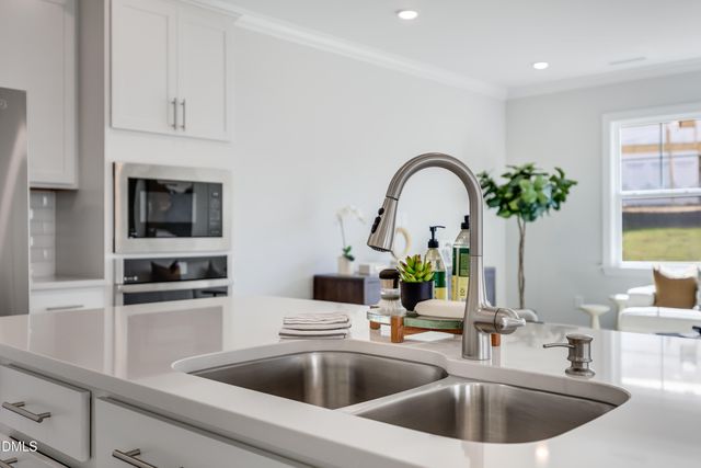 433 Cedar Barn Lane, Garner, NC 27529