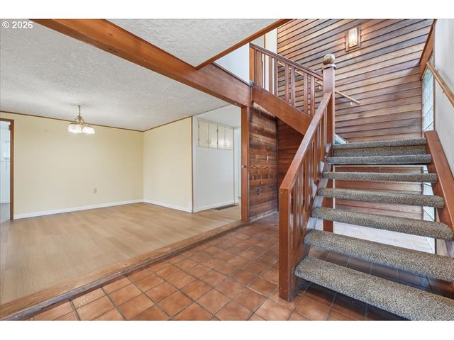 4343 Ne 1ST St, Gresham, OR 97030