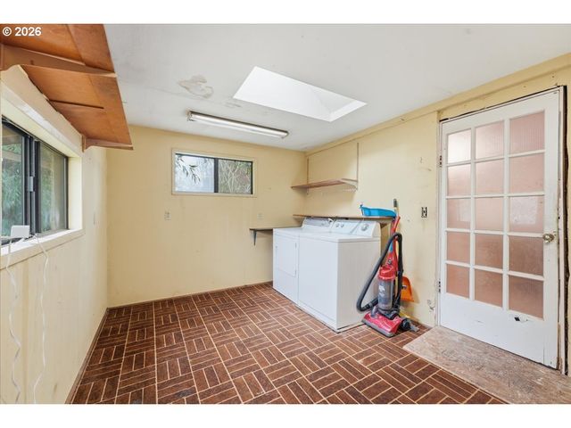 4343 Ne 1ST St, Gresham, OR 97030