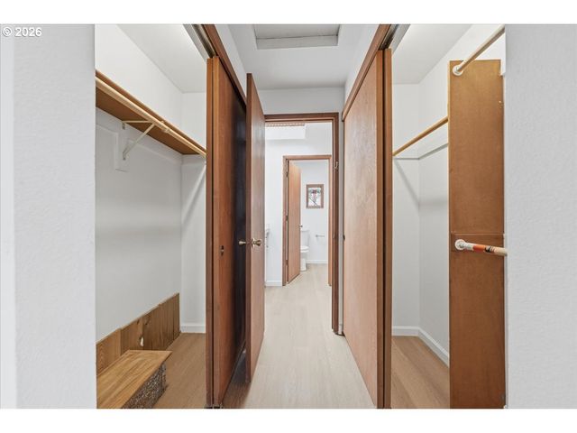 4343 Ne 1ST St, Gresham, OR 97030