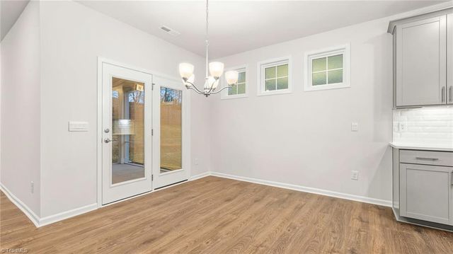 306 Sefton Drive, Jamestown, NC 27282