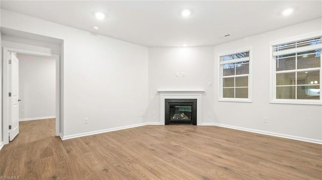 306 Sefton Drive, Jamestown, NC 27282