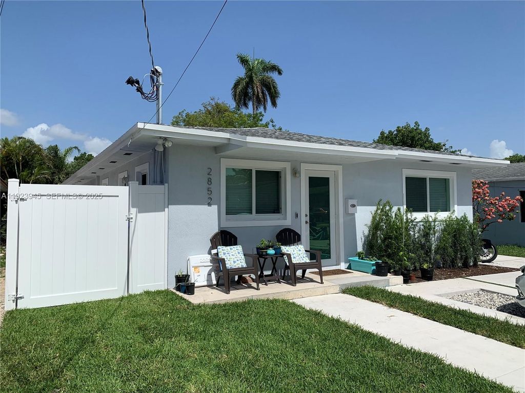 2852 SW 36th Ave 2852, Miami, FL 33133