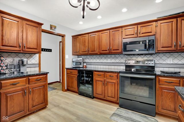 8232 Meadow Bend Drive, Indianapolis, IN 46259