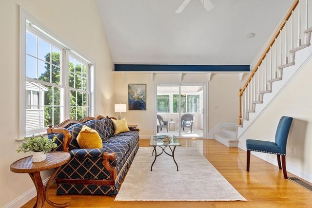 104 Summer Rd 104, Boxborough, MA 01719