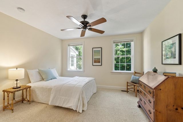 104 Summer Rd 104, Boxborough, MA 01719
