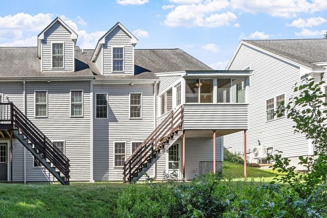 104 Summer Rd 104, Boxborough, MA 01719