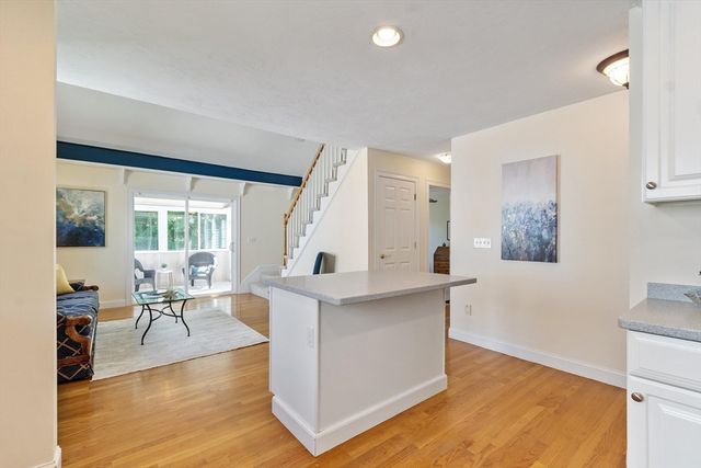 104 Summer Rd 104, Boxborough, MA 01719