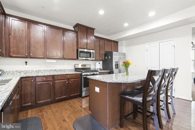 8280 HICKORY HOLLOW DR, Glen Burnie, MD 21060