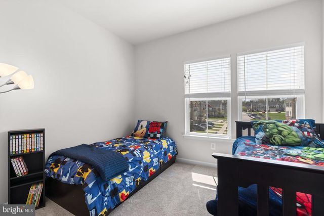 8280 HICKORY HOLLOW DR, Glen Burnie, MD 21060