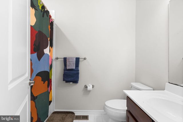 8280 HICKORY HOLLOW DR, Glen Burnie, MD 21060