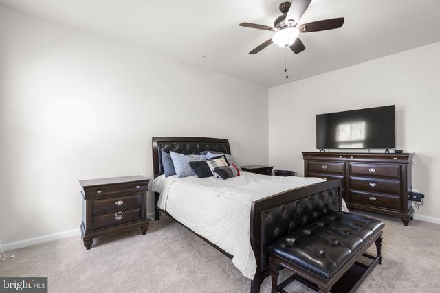 8280 HICKORY HOLLOW DR, Glen Burnie, MD 21060