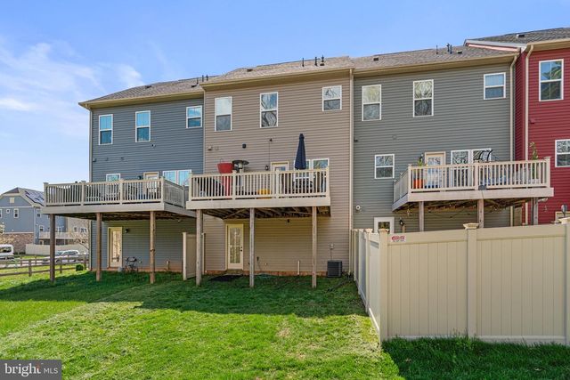 8280 HICKORY HOLLOW DR, Glen Burnie, MD 21060