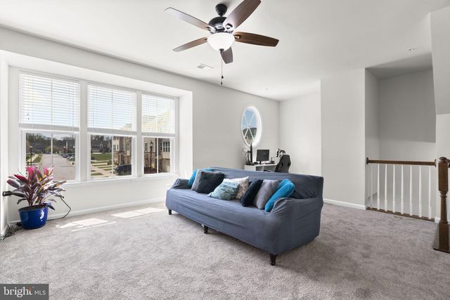 8280 HICKORY HOLLOW DR, Glen Burnie, MD 21060