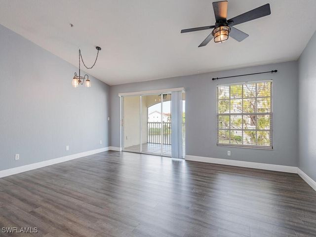 4670 Saint Croix LN 631, Naples, FL 34109