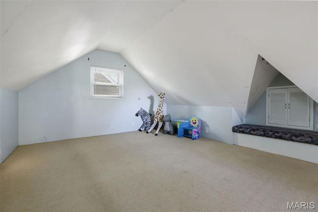 748 N Laclede Station Road, Webster Groves, MO 63119
