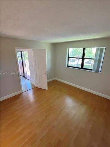 9998 Nob Hill Place 9998, Sunrise, FL 33351
